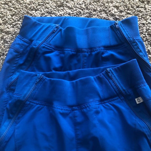 Infinity scrub joggers - Picture 3 of 7